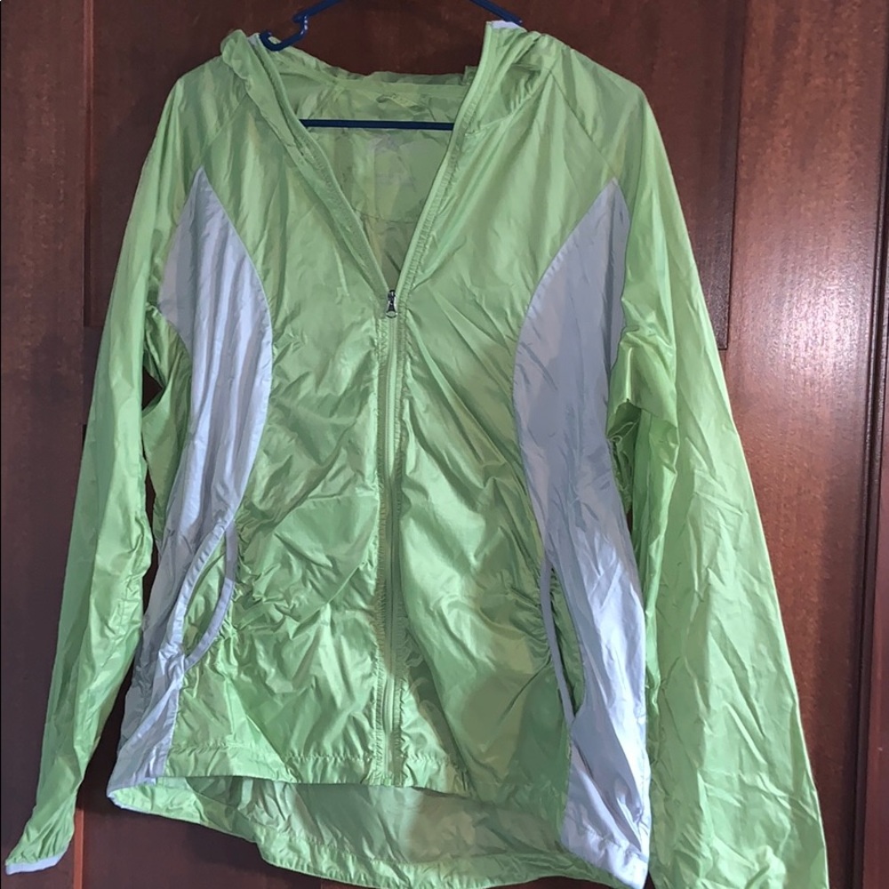 Eddie Bauer sport 100% nylon jacket
